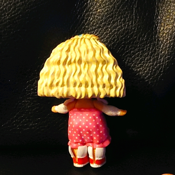 L.O.L Surprise 80's Big Sis Doll - Picture 3 of 5